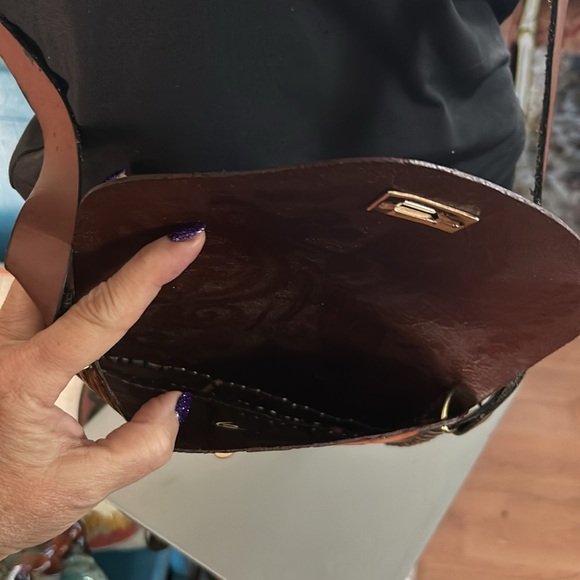 Vintage Hand-Tooled Leather Crossbody Bag w Hummingbird & Musical Note - Picture 6 of 9